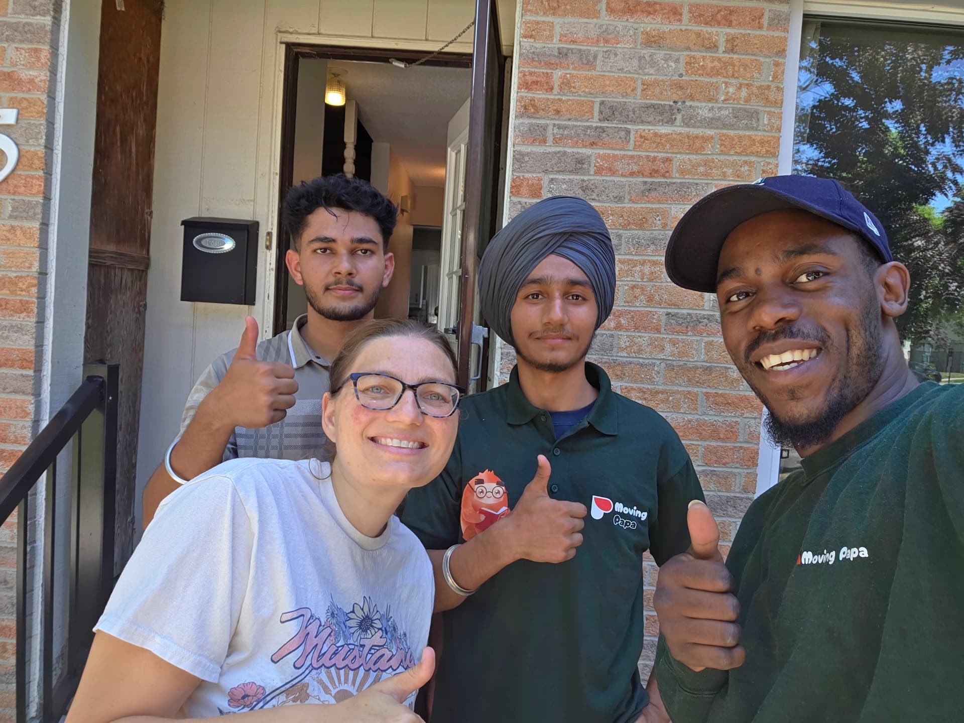 Top 5 Mistakes to Avoid When Hiring a Moving Company in Toronto